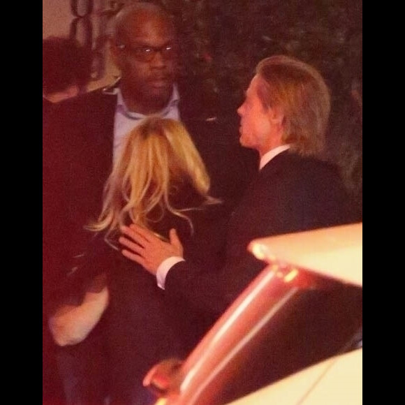 Brad Pitt quitte la même soirée ou était J. Aniston à la Sunset Towers de Los Angeles en marge des Golden Globe le 5 janvier 2020.