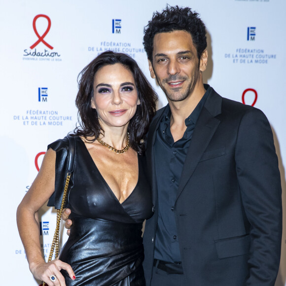 Tomer Sisley et sa femme Sandra lors du photocall de la 18ème édition du "Dîner de la mode du Sidaction" au Pavillon Cambon Capucines - Potel et Chabot à Paris, France, le 23 janvier 2020. © Olivier Borde/Bestimage