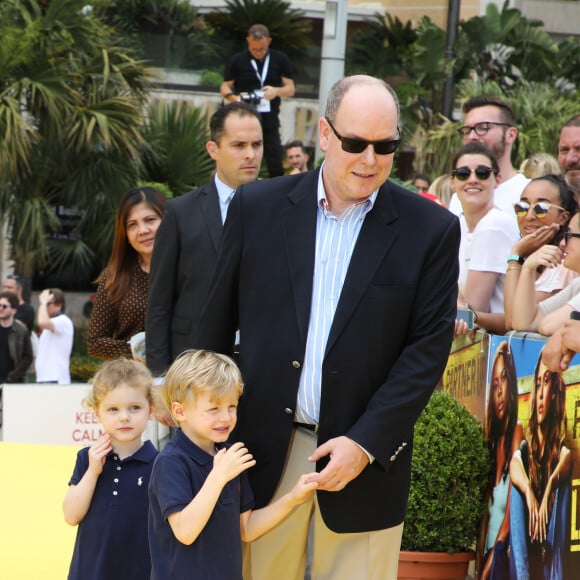 Le prince Albert II de Monaco et ses enfant le prince héréditaire Jacques et la princesse Gabriella lors de l'anniversaire des 20 ans de Bob l'Eponge, au 59eme Festival de Télévision de Monte-Carlo au Grimaldi Forum à Monaco le 16 juin 2019.