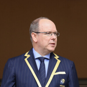 Le prince Albert II et la princesse Charlène de Monaco avec leurs enfants le prince Jacques de Monaco et la princesse Gabriella de Monaco lors de la 9ème édition du Tournoi Sainte Dévote de Rugby au Stade Louis II à Monaco, le 11 mai 2019. © Jean-Charles Vinaj/Pool/Bestimage