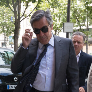 Exclusif - François Fillon arrive à l'hôtel Royal Monceau à Paris le 2 juillet 2018.