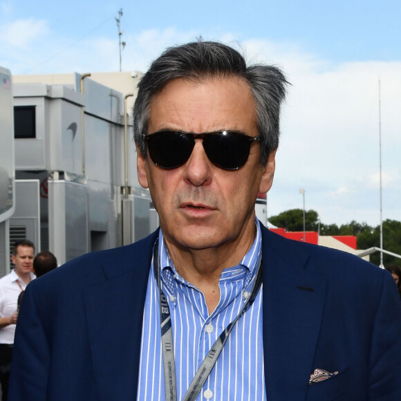 François Fillon durant le Grand Prix de France au Castellet le 24 juin 2018. C.Estrosi, le maire de Nice et le vice président du Conseil Regional de PACA, est à l'origine du retour du Grand Prix de France au Circuit Paul Ricard. C'est L. Hamilton qui a remporté le Grand Prix devant M. Verstappen, second, et K. Raikkonen troisième. © Bruno Bebert / Bestimage