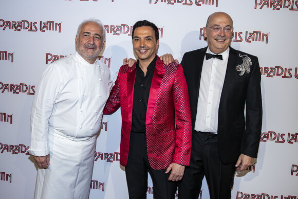 Guy Savoy, Kamel Ouali et Walter Butler - Photocall de la générale "L'Oiseau Paradis" au Paradis Latin à Paris le 6 juin 2019. © Olivier Borde/Bestimage