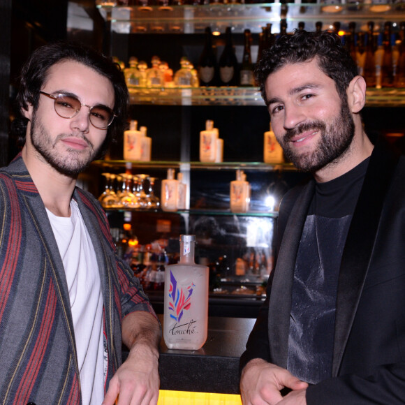 Exclusif - Anthony Colette (directeur artistique de la vodka Touché) et Cyril Benzaquen - Soirée de lancement de "Chez Blue" au club "Boum Boum". À cette occasion A.Colette a fait déguster sa vodka " Touché " aux invités. " Chez Blue " est désormais le rendez vous incontournable du jeudi soir ! © Rachid Bellak/Bestimage