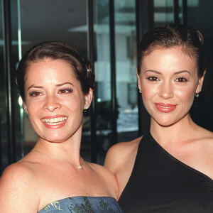 © Blackbird/ABACA. 17843-3. Los Angeles, USA, 19/03/2000. Alyssa Milano & Holly Marie Combs (Charmed) arriving at the MakeUp Artists and Hair Stylists Guild Awards. 