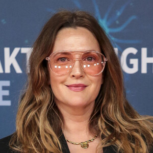 Drew Barrymore - People à la cérémonie "2020 Breakthrough Prize" au Ames Research Center à Mountain View, le 3 novembre 2019.