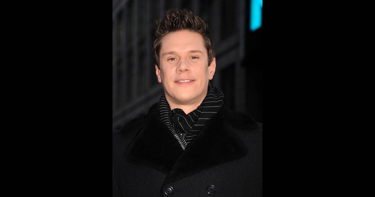 Qu' Est Devenu Le Groupe Il Divo David Miller, du groupe Il Divo... a épousé sa jolie Sarah ! Vive les