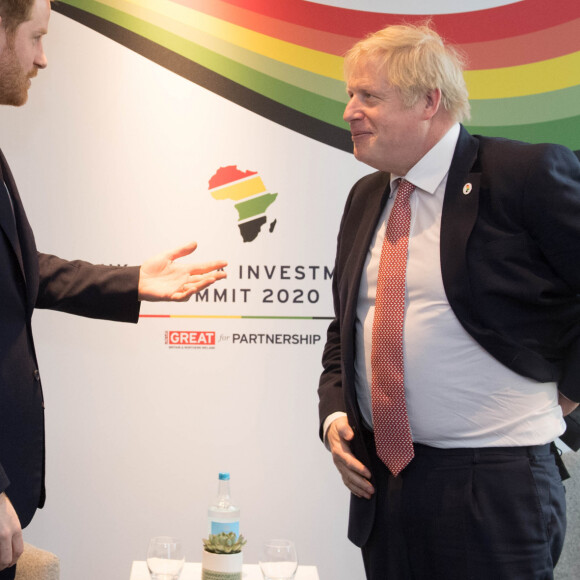 Le prince Harry, duc de Sussex et Boris Johnson - Sommet Royaume-Uni-Afrique sur les investissements à l'hôtel Intercontinental à Londres, le 20 janvier 2020.