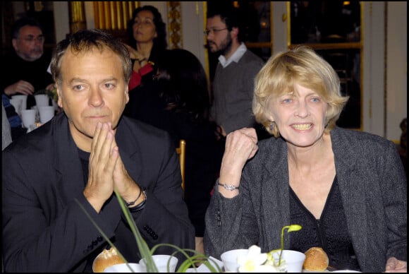 Claire Bretécher et Enki Bilal - Dîner de dessinateurs au ministère de la Culture, à Paris, en 2009.