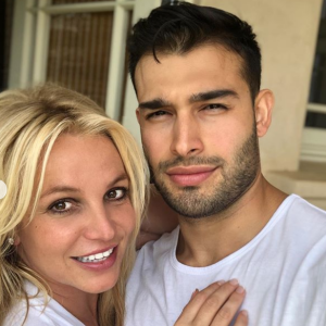 Britney Spears et son compagnon, Sam Asghari, le 17 mai 2019.