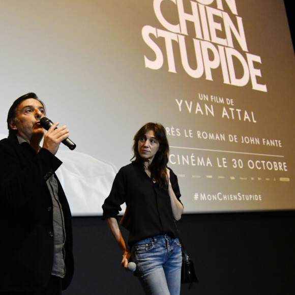 Yvan Attal et sa compagne Charlotte Gainsbourg durant la soirée d'ouverture de la 1ere éditon du Festival Ciné Roman à Nice le 23 octobre 2019. © Bruno Bebert/Bestimage