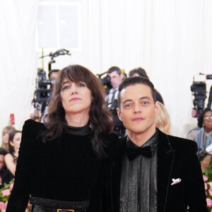 Rami Malek et Charlotte Gainsbourg - Arrivées des people à la 71ème édition du MET Gala (Met Ball, Costume Institute Benefit) sur le thème "Camp: Notes on Fashion" au Metropolitan Museum of Art à New York, le 6 mai 2019.