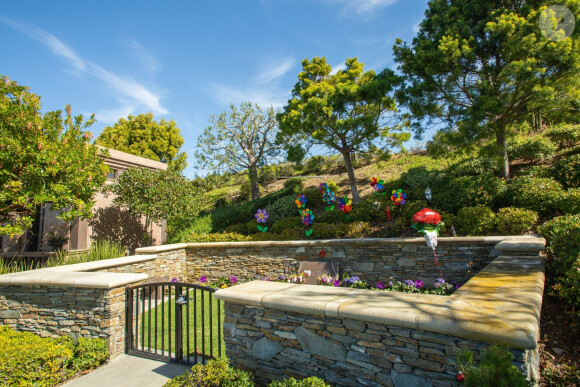 Exclusif - Illustrations de la tombe de Kobe Bryant et de sa fille Gianna au cimetière de Pacific View Memorial Park à Corona Del Mar à Newport Beach le 14 février 2020.