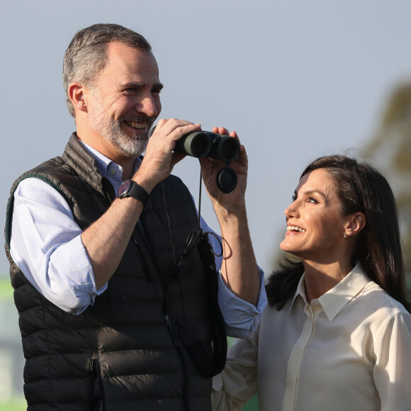 Le roi Felipe VI et la reine Letizia d'Espagne visitent le Parc national de Doñana à Almonte le 14 février 2020.