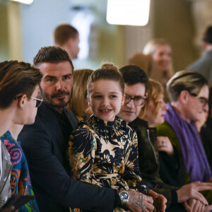 David Beckham et ses enfants Romeo, Cruz et Harper assistent au défilé Victoria Beckham (collection automne-hiver 2020-2021) à la Banqueting House. Londres, le 16 février 2020.