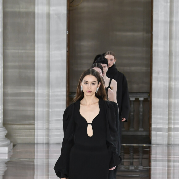 Défilé Victoria Beckham, collection automne-hiver 2020 à la Banqueting House. Londres, le 16 février 2020.