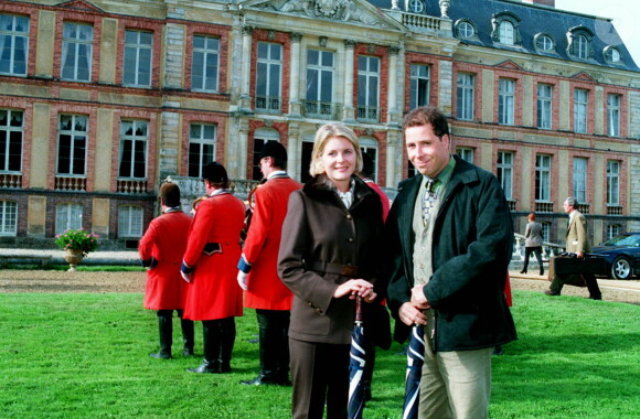 David Linley et son épouse Serena Stanhope au château de Dampierre en 1994.