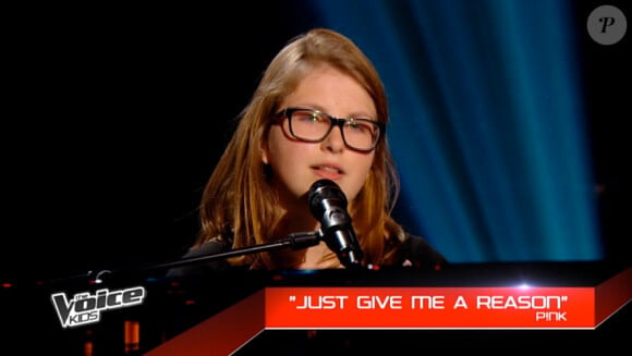Sarah dans The Voice Kids, le 30 août 2014 sur TF1.
