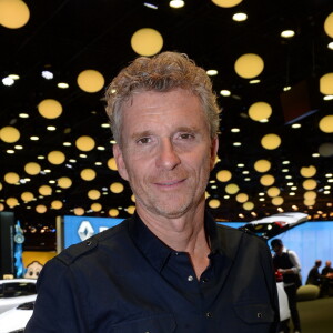 Denis Brogniart - Présentation du Renault Trezor concept car électrique pendant la 119ème édition du Mondial de l'Automobile 2016 au Paris Expo Porte de Versailles à Paris, France, le 29 septembre 2016. © Rachid Bellak/Bestimage