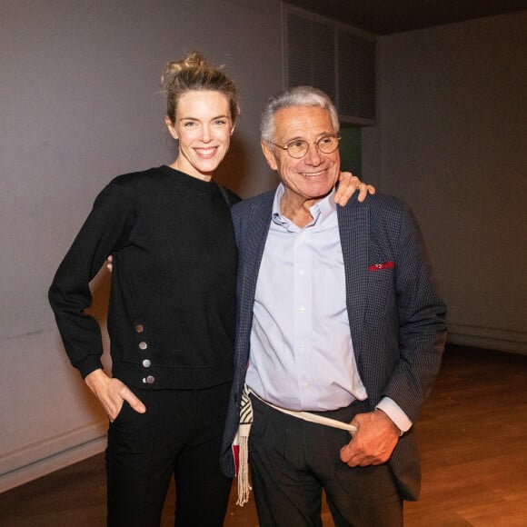 Exclusif - Jean-Marie Périer et Julie Andrieu au théâtre du Rond Point pour une représentation de son spectacle "Flashback" à Paris le 28 janvier 2019. © Frédéric Maligne / Bestimage