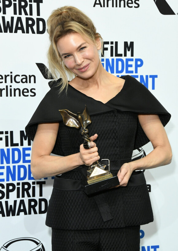 Renee Zellweger - Press room de la soirée de la 35ème édition des Film Independant Spirit Awards à Los Angeles, le 8 février 2020.