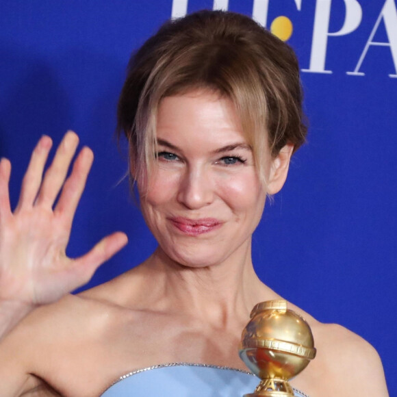 Renee Zellweger lors de la Press Room (Pressroom) de la 77ème cérémonie annuelle des Golden Globe Awards au Beverly Hilton Hotel à Los Angeles le 5 janvier 2020.