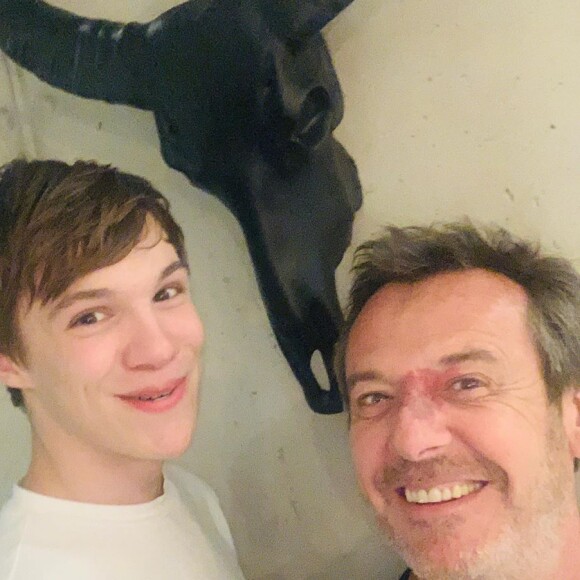 Jean-Luc Reichmann et Lenni-Kim travaillent ensemble sur "Léo Mattei", le 9 octobre 2019