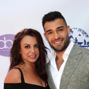 Britney Spears et son compagnon Sam Asghari sur le tapis rouge " The Daytime Beauty Awards " à Los Angeles Le 20 septembre 2019 Hollywood