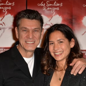 Marc Lavoine et sa compagne Line Papin au photocall de la générale de presse du spectacle musicale "Les Souliers Rouges" aux Folies Bergères à Paris, France, le 4 février 2020. © Veeren/Bestimage