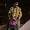 Kanye West et sa fille North au défilé Yeezy Season 8 à l'Espace Niemeyer. Paris, le 2 mars 2020.