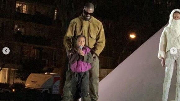 North West : Chanteuse star du défilé de son papa Kanye West