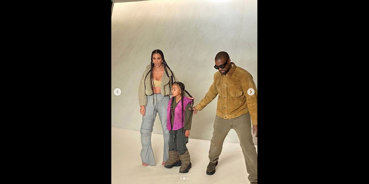 Photo Kim Kardashian Kanye West Et Leur Fille North Au Défilé Yeezy Season 8 à Lespace