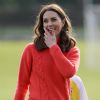 Catherine Kate Middleton, duchesse de Cambridge, lors d'une session de Hurling, un sport traditionnel irlandais au Knocknacarra GAA Club à Galway le 5 mars 2020.