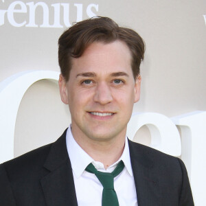 T.R. Knight à la première de la série 'Genius' au théâtre The Fox à Westwood, le 24 avril 2017