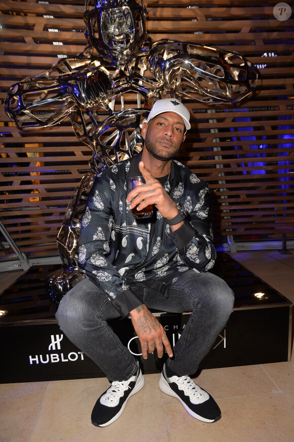Info - Instagram supprime définitivement le compte du rappeur Booba suivi par 4,6 millions d'abonnés - Booba - People à la soirée "Hublot loves Art" par la marque Hublot à la Fondation Louis Vuitton à Paris. Le 16 décembre 2019 © Veeren / Bestimage 16/12/2019 - Paris