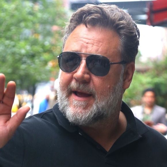 Russell Crowe se promène dans les rues de New York le 19 juin 2019.