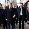Le président Emmanuel Macron et sa femme Brigitte sur l'avenue des Champs-Elysée à Paris le 9 mars 2020. © Stéphane Lemouton / Bestimage