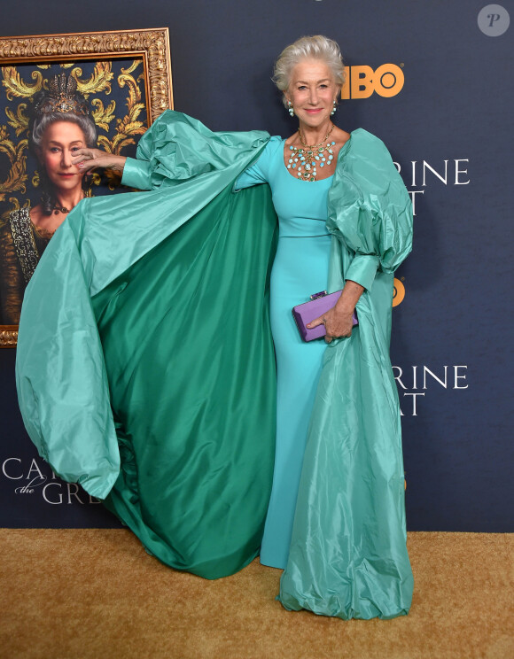 Helen Mirren à la première de Catherine the Great à Los Angeles le 17 octobre 2019.
