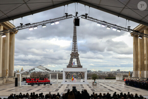 Le président Emmanuel Macron lors de la cérémonie à l'occasion de la première journée nationale d'hommage aux victimes du terrorisme sur l'Esplanade du Trocadero à Paris le 11 mars 2020. © Stéphane Lemouton / Bestimage