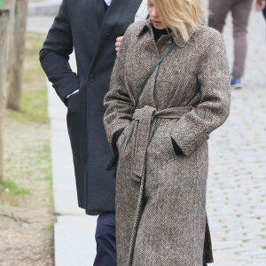 Léa Seydoux et son compagnon André Meyer - Obsèques du metteur en scène Luc Bondy au cimetière du Père Lachaise à Paris. Le 10 décembre 2015