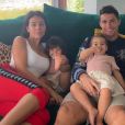 Cristiano Ronaldo avec sa compagne Georgine Rodriguez et ses quatre enfants. Photo prise dans leur maison de Turin et publiée sur Instagram le 5 octobre 2019.