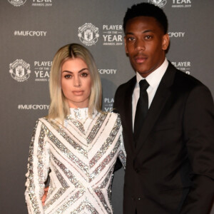 Anthony Martial et sa femme Mélanie Da Cruz lors de la soirée du prix du joueur de l'année de Manchester United 2019 au stade Old Trafford à Manchester, Royaume Uni, le 9 mai 2019.