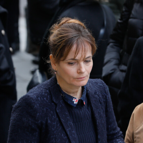 Cécilia Hornus - Arrivées aux obsèques de la comédienne Pascale Roberts en l'église Saint Roch à Paris le 8 novembre 219.