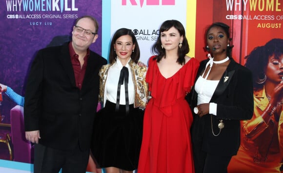 Marc Cherry, Lucy Liu, Ginnifer Goodwin, Kirby Howell-Baptiste à la première de "Why Women Kill" au Wallis Annenberg Center dans le quartier de Beverly Hills à Los Angeles, le 7 août 2019.