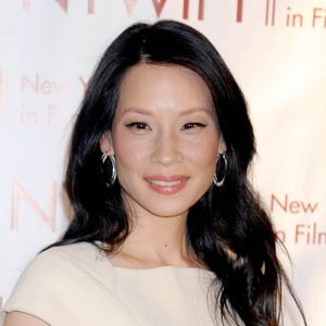 -Lucy Liu lors de la soirée "New York Women In Film and Television Muse Awards", le 13 decembre 2012.