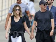 Tom Hanks sorti de quarantaine : retour souriant à Los Angeles, avec sa femme