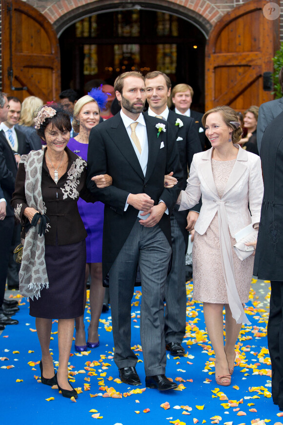 La princesse Maria Teresa de Bourbon-Parme en famille en 2013.