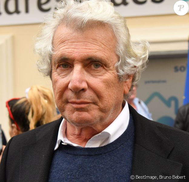 Exclusif - Michel Boujenah durant l'inauguration de "L'adresse des aidants", un nouveau lieu pour accompagner ceux qui aident un proche malade en situation de handicap ou en perte d'autonomie. Michel Boujenah est le parrain de "L'adresse des aidants". Nice, le 4 octobre 2019. © Bruno Bebert/Bestimage