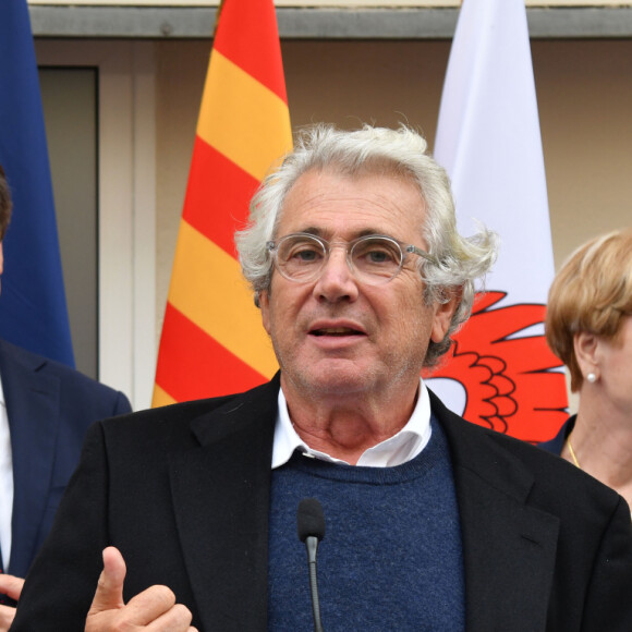 Exclusif - Michel Boujenah durant l'inauguration de "L'adresse des aidants", un nouveau lieu pour accompagner ceux qui aident un proche malade en situation de handicap ou en perte d'autonomie. Michel Boujenah est le parrain de "L'adresse des aidants". Nice, le 4 octobre 2019. © Bruno Bebert/Bestimage