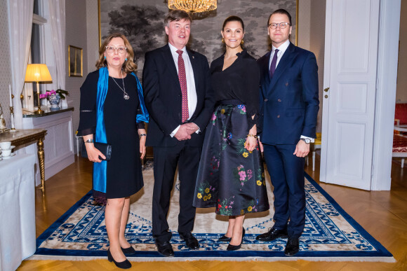 La princesse Victoria de Suède et le prince Daniel de Suède - La princesse Victoria et le prince Daniel de Suède assistent au dîner organisé au "Norrbotten County Governor" à Luleå , le 9 mars 2020.